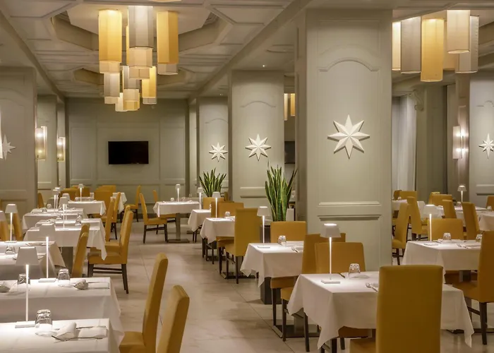 Hotel Grand Fleming By Omnia 4*